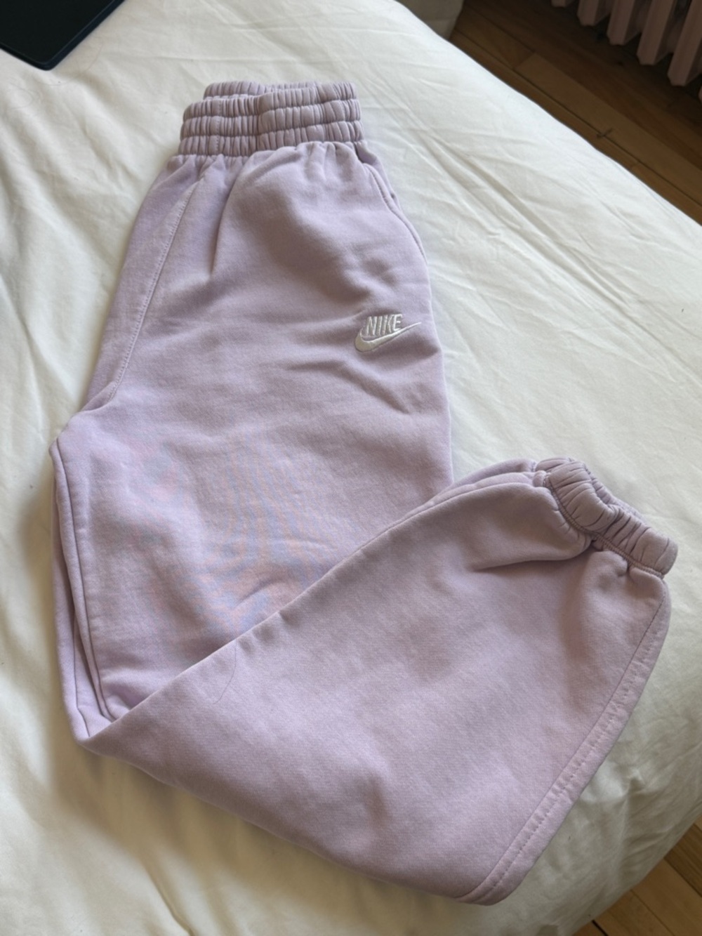 Nike Kids Lavender Pullover-Style Joggers with White Swoosh